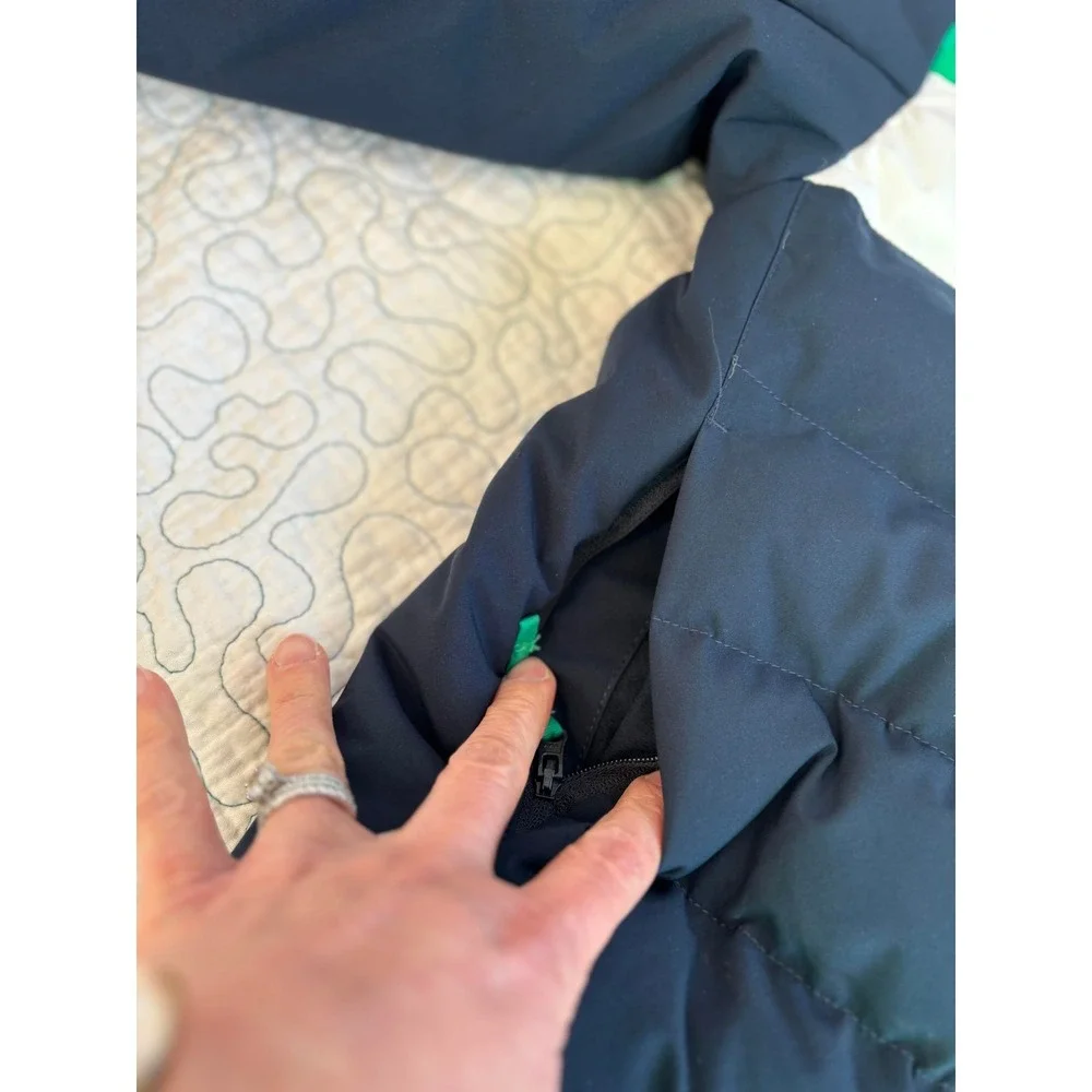 Helly Hansen Kids Puffer Ski Jacket Navy Green White‎ Hooded Coat Size 4 NWOT